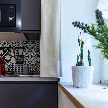 Relax - Casa A 2 Passi Dal Centro Con Free Parking E Wifi * Reggio Emilia