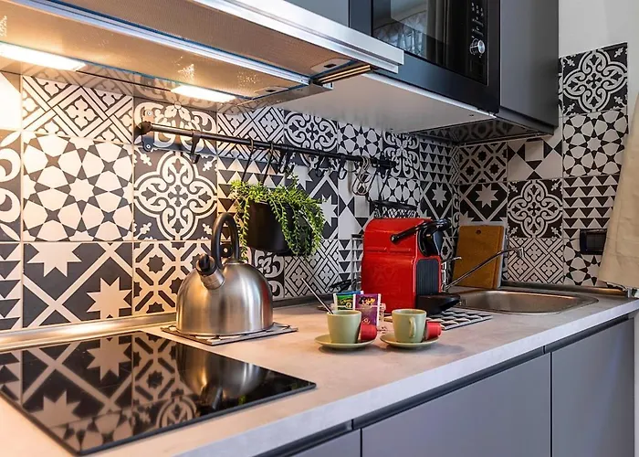 Relax - Casa A 2 Passi Dal Centro Con Free Parking E Wifi Reggio Emilia