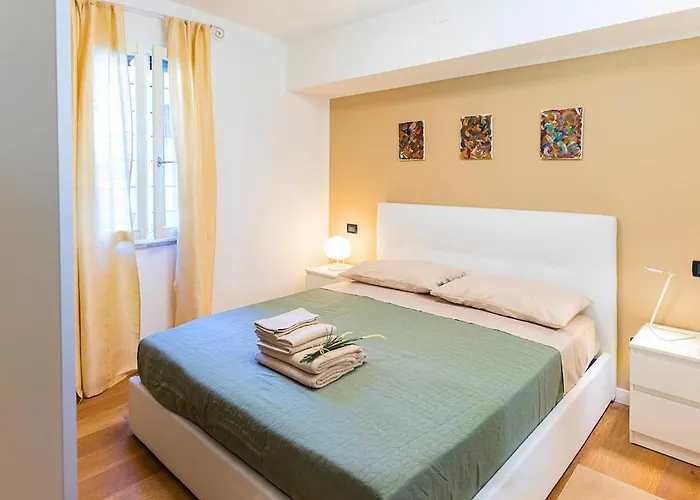 Relax - Casa A 2 Passi Dal Centro Con Free Parking E Wifi Reggio Emilia
